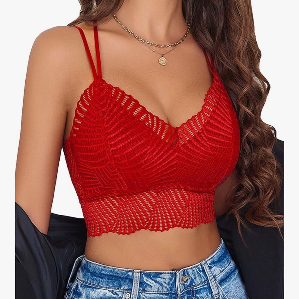 LAST CHANCE: Red Lace Bralette ❤️